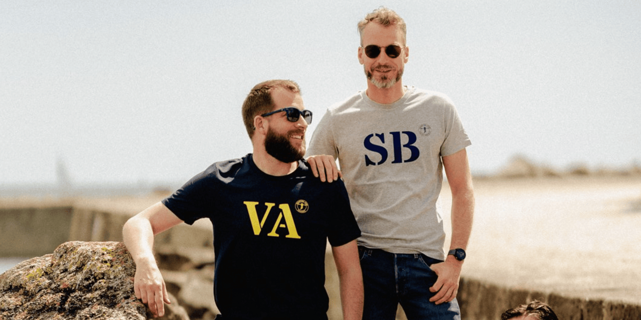 Quartier Idoé, t-shirt hommes imprimés avec ports breton, en coton bio