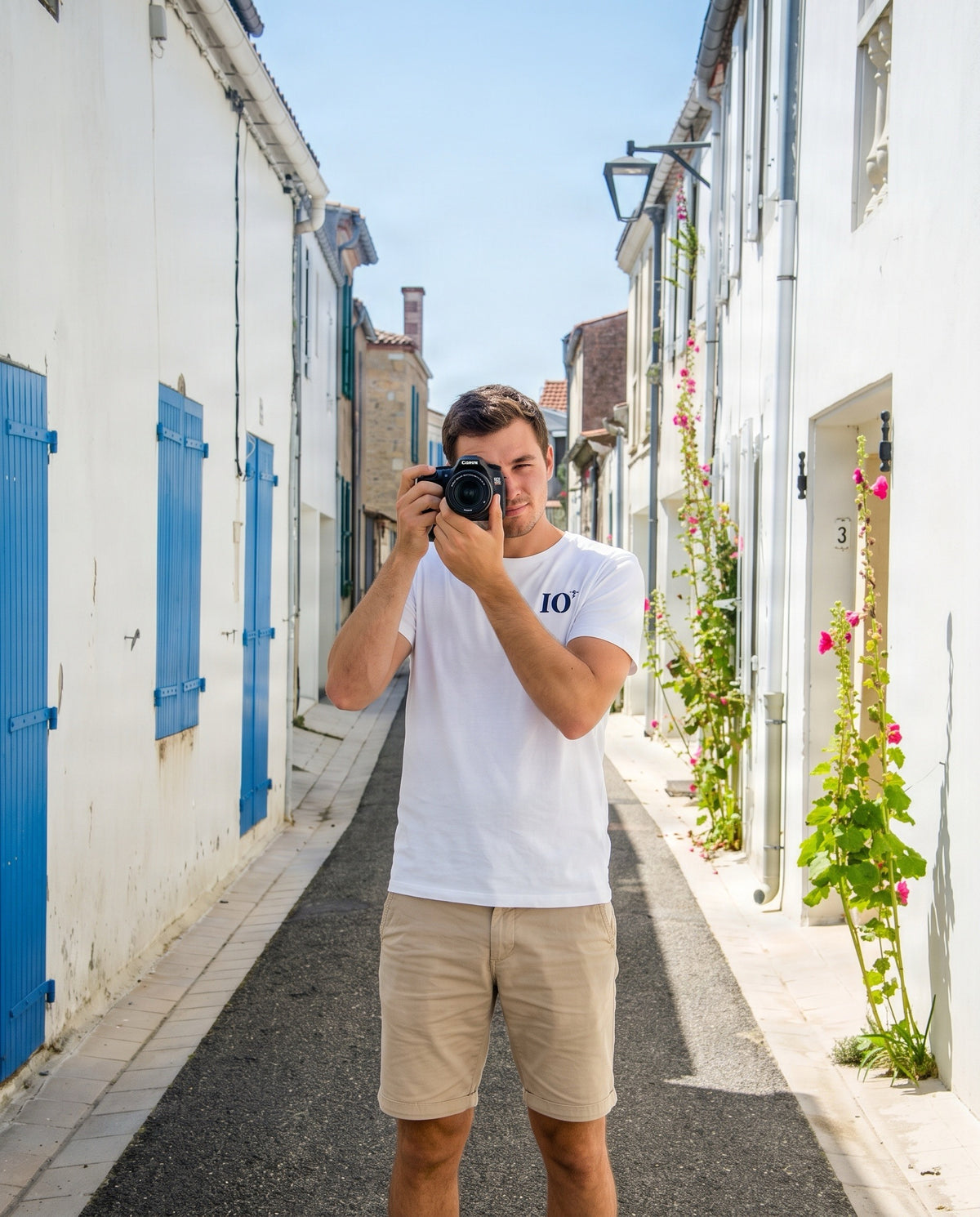 T-shirt brodé Île D'Oléron IO Blanc et Bleu Marine