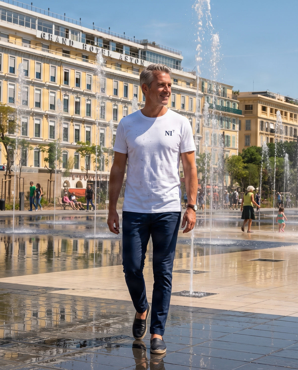 T-shirt brodé  Nice NI Blanc et Bleu Marine