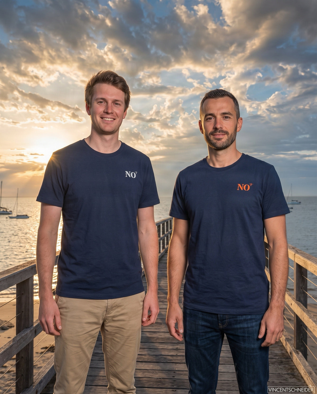 T-shirt brodé Noirmoutier NO Bleu Marine  Orange / Blanc