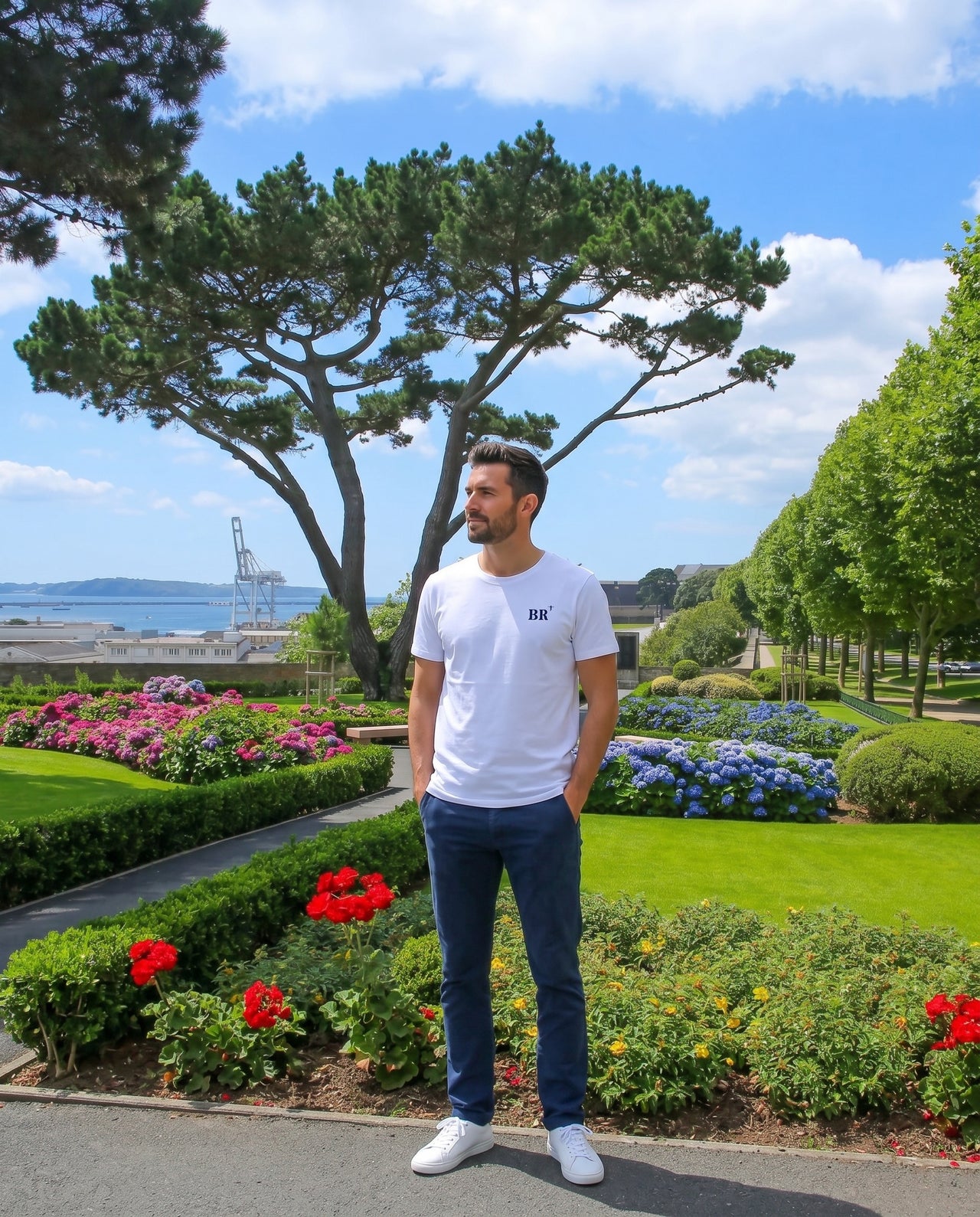 T-shirt brodé BR Brest Blanc et Bleu Marine