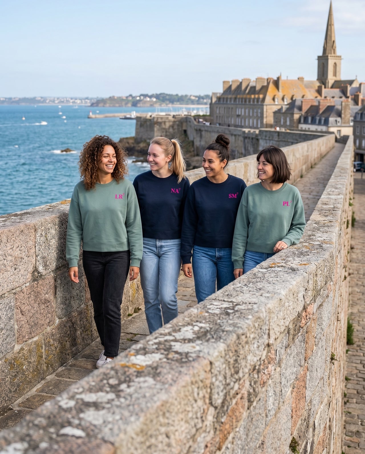 Sweat femme oversize NA Nantes Vert / Rose - Bleu Marine / Rose
