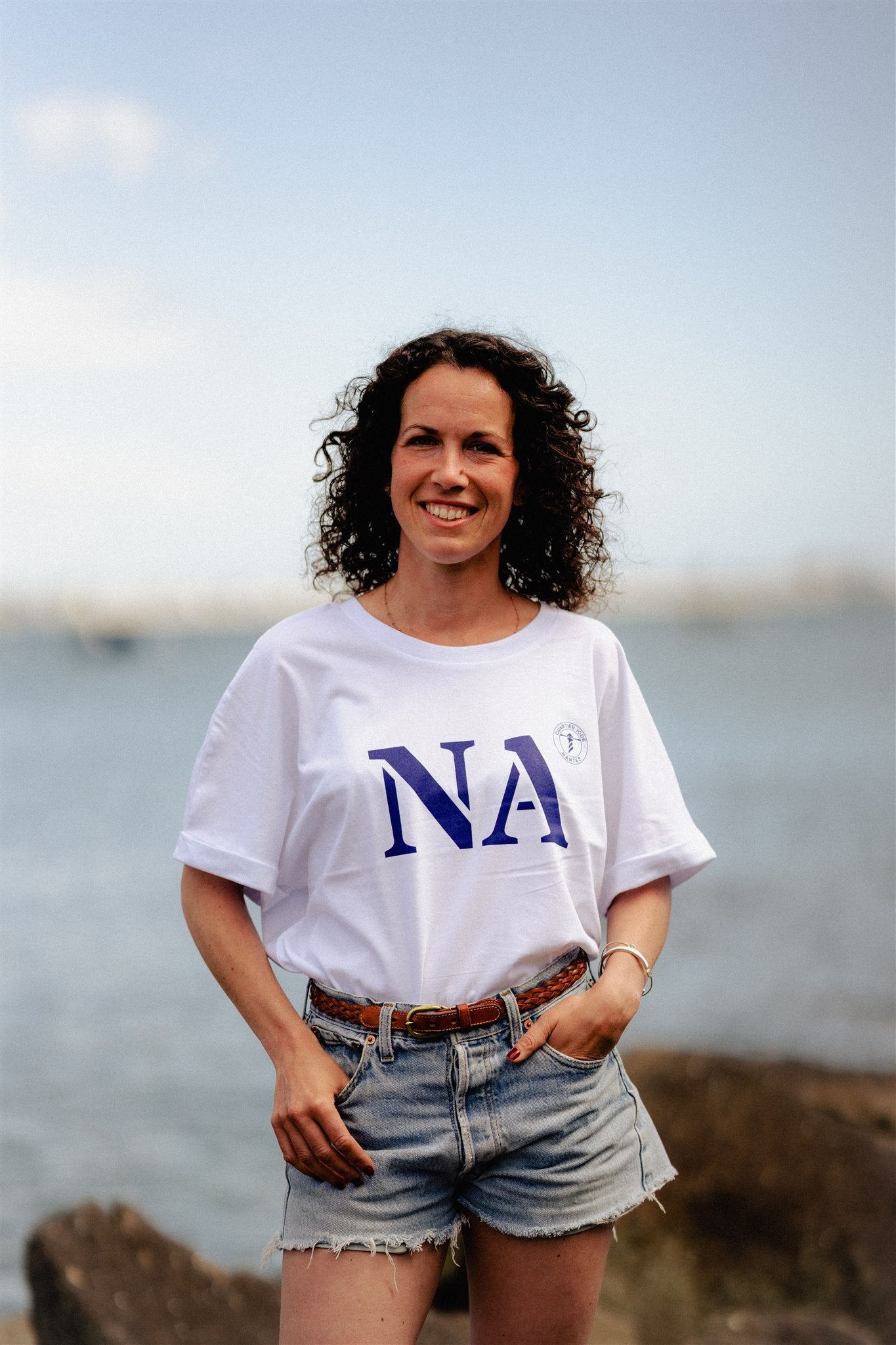 Quartier Iodé, T shirt femme blanc et marine, imprimé port de Nantes, et en coton bio